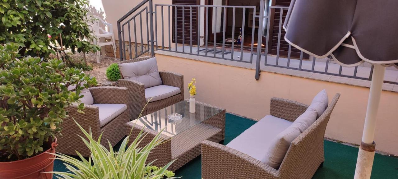 Delfin Apartments ซาดาร์ ภายนอก รูปภาพ